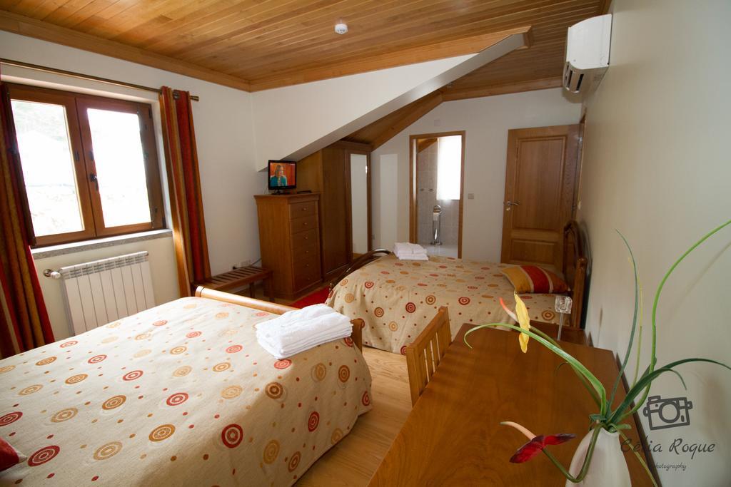 Hotel Casa Da Ribeirinha Sabugueiro  Esterno foto